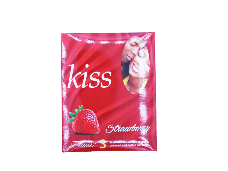 Kiss Strawberry Condoms 3pcs