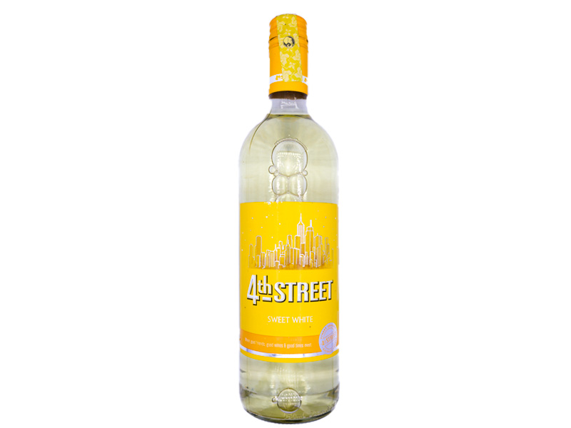 Four Cousins Natural Sweet White Wine 750ml